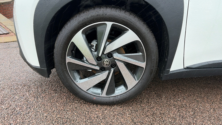 Toyota Aygo X 1.0 VVT-i Edge 5dr Petrol Hatchback